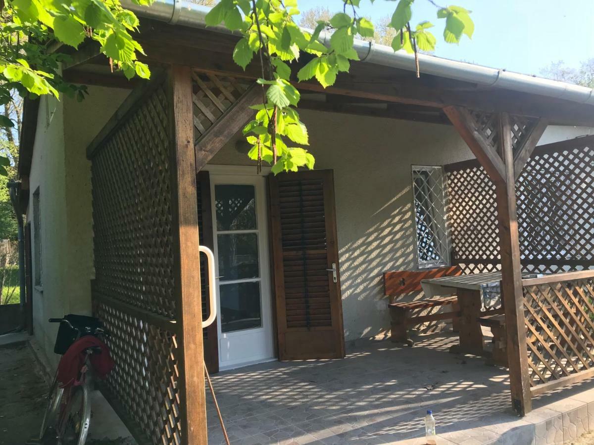Balatonszemes Small House エクステリア 写真